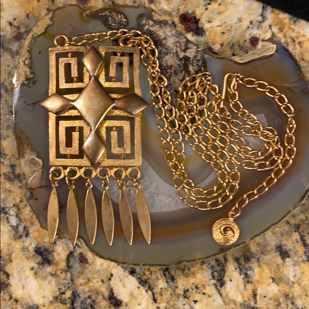 Plz do not share.. Vintage Lisner necklace appx 28” GUC - Picture 3 of 17